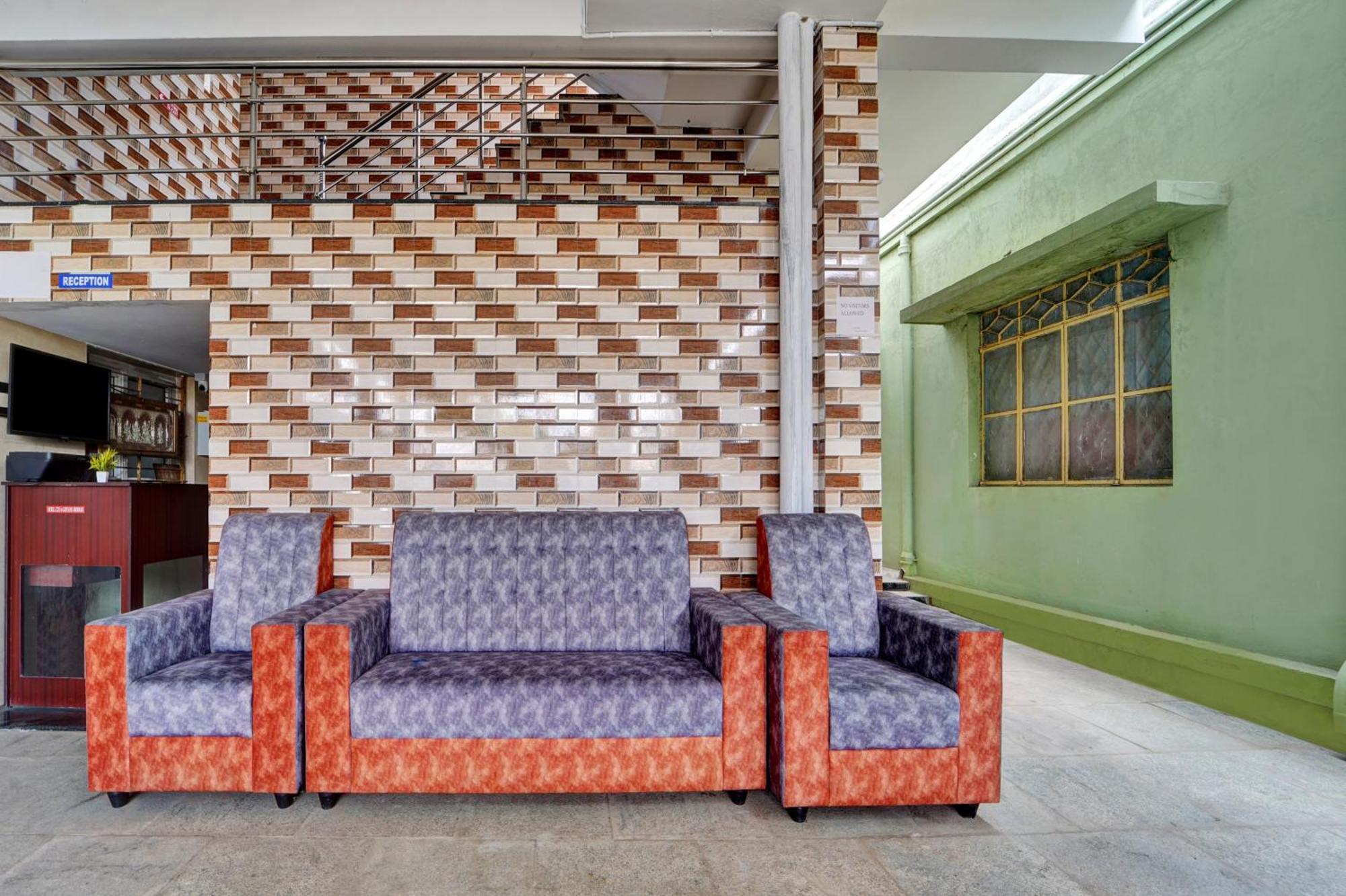 Super Hotel O Jaganath Nagar Near Hopes College Pilamedu Екстериор снимка